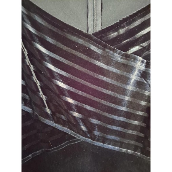 Reggio Black‎ Short Sleeve Long Dress With Velvet Striped Top Size 10 - Picture 4 of 6